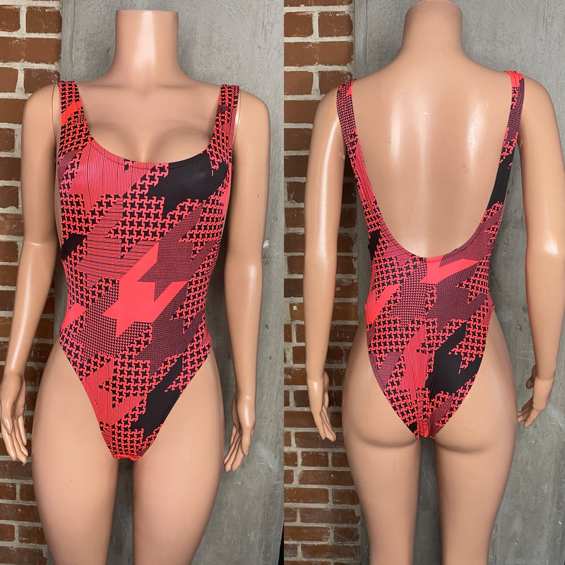 Coral houndstooth one piece   XS