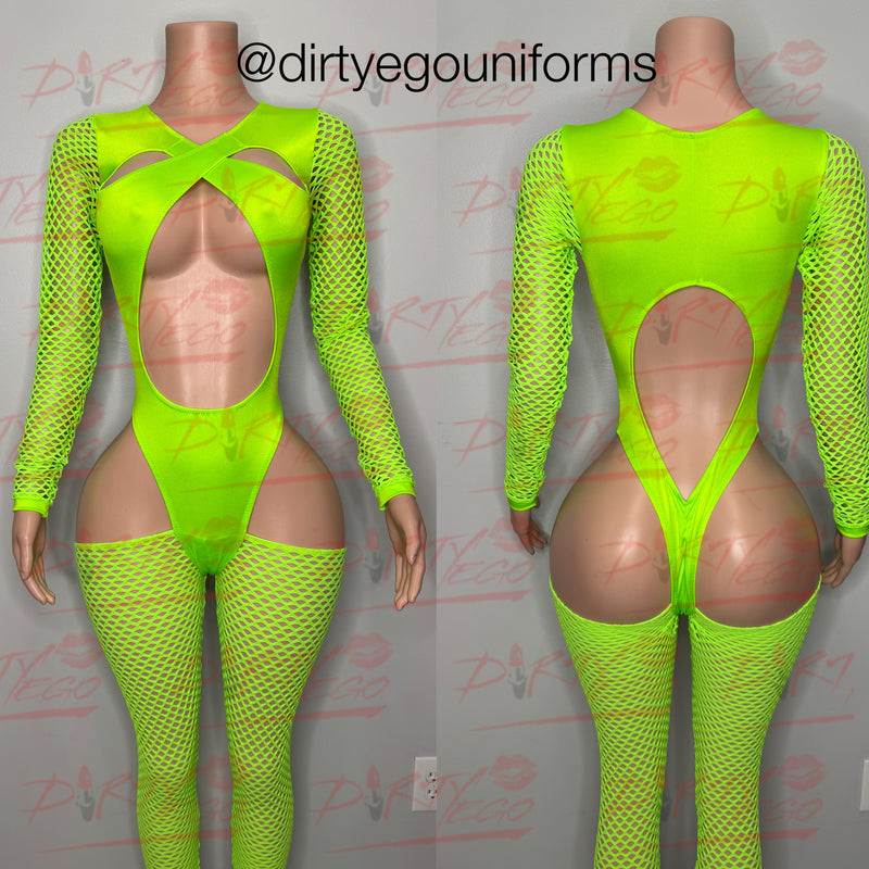 Solid spandex leotard w/net sleeves and half pants
